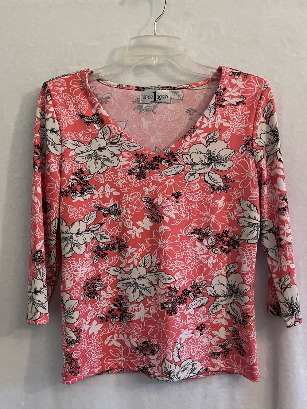 Once Again Floral V-Neck Too